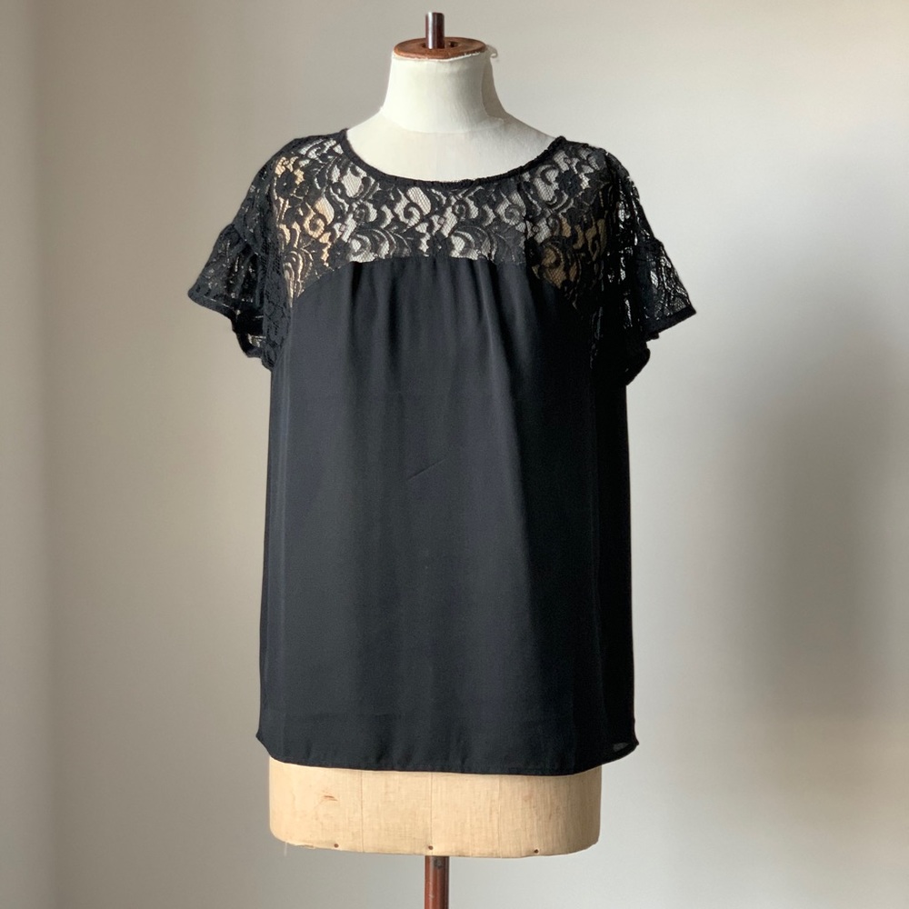 Maeve by Anthropologie Black Lace Blouse Sz S NWT